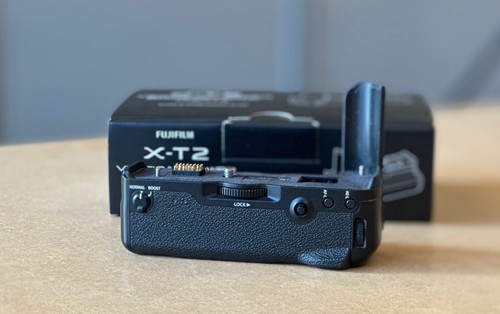 Fujifilm fuji vpb xt2 vertical - vpb-xt2,
