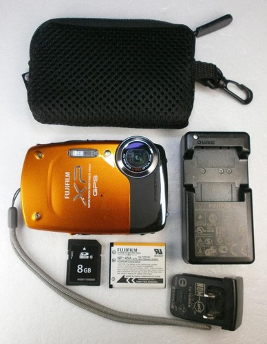 Fotocamera digitale compatta